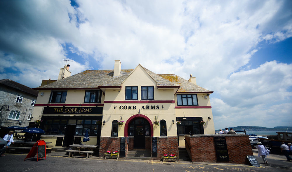 Cobb Arms Hotel Lyme Regis Buitenkant foto